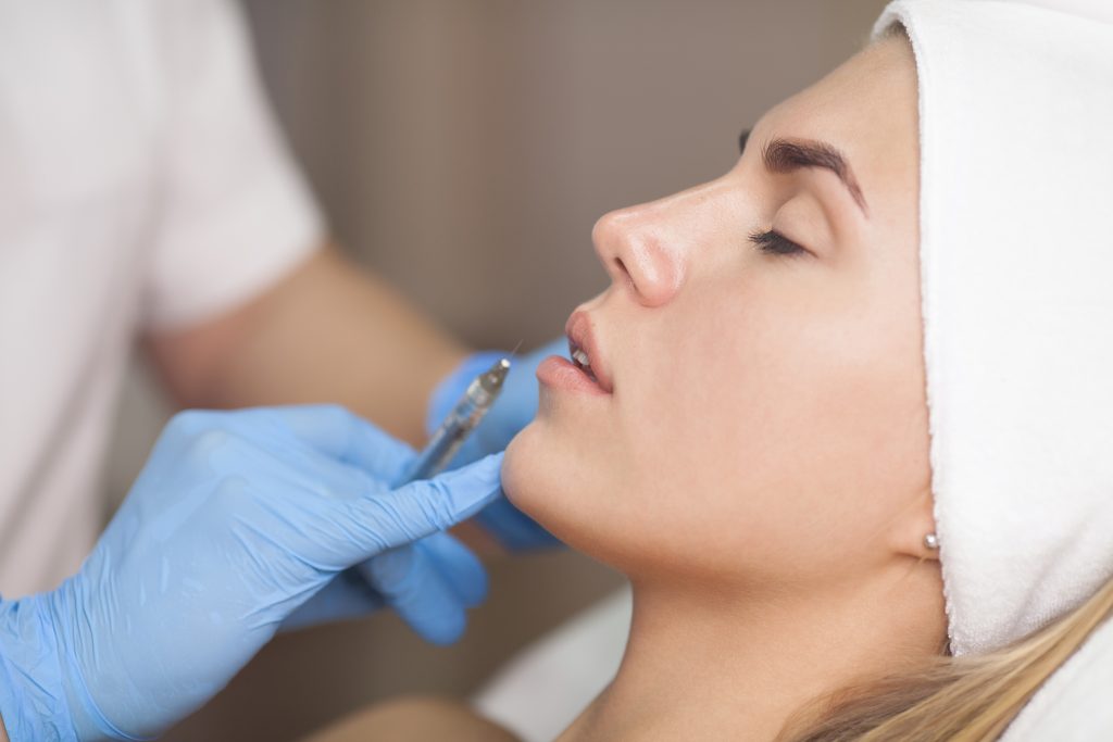 Image of lip Fillers being injected